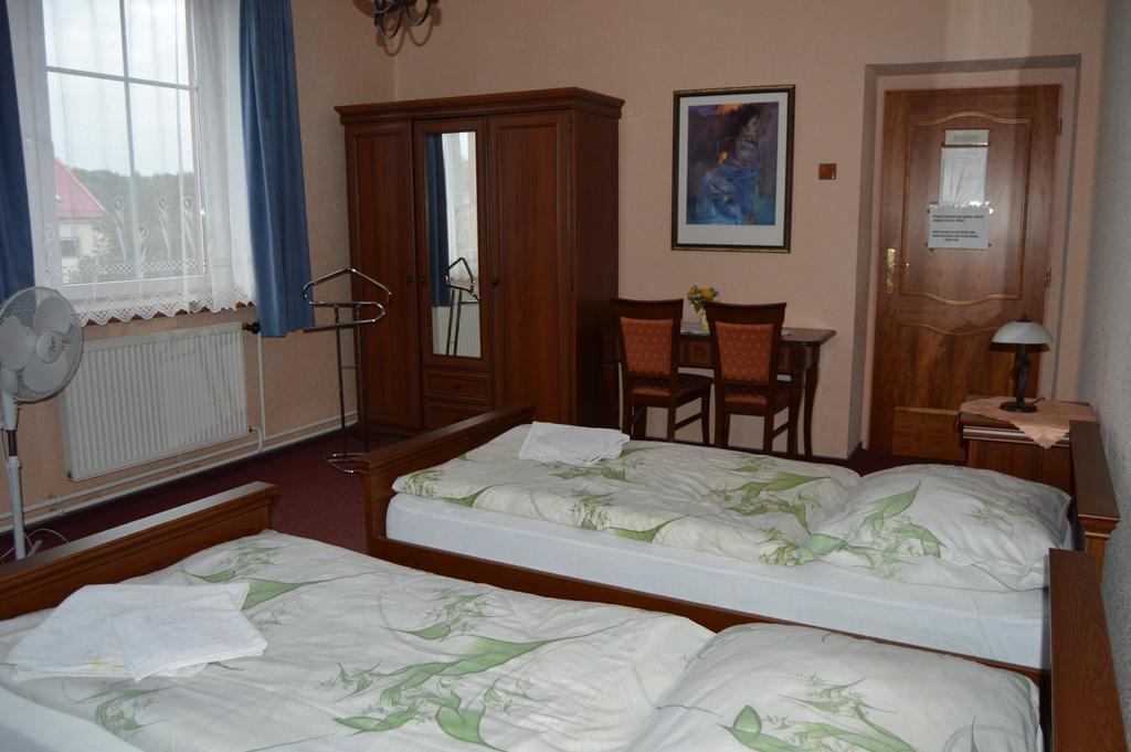Hotel Paradise Ostrava Quarto foto