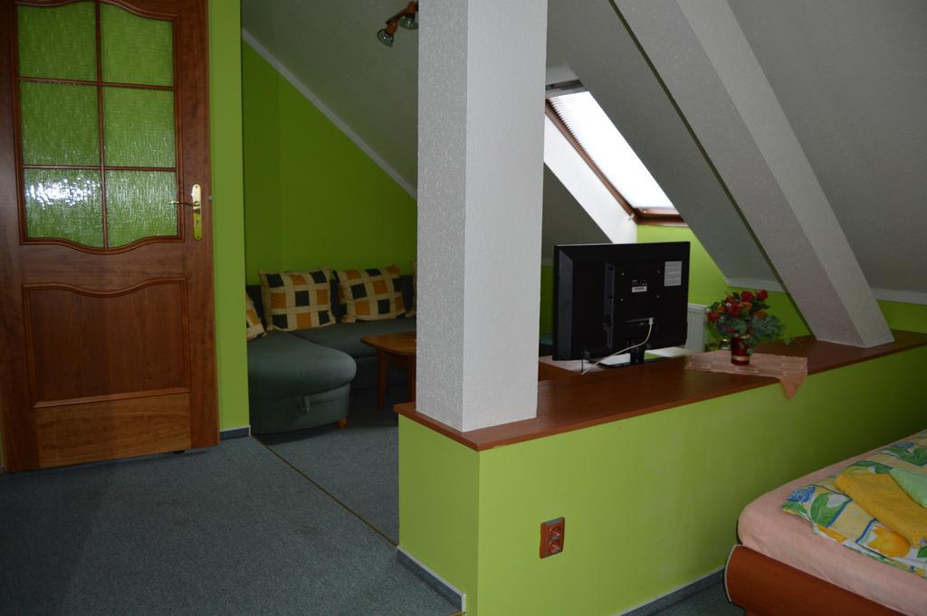 Hotel Paradise Ostrava Quarto foto