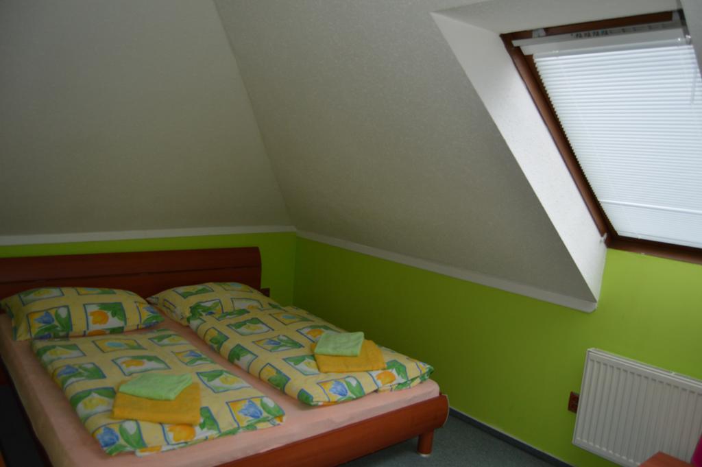 Hotel Paradise Ostrava Quarto foto